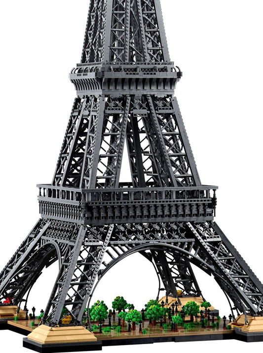 LEGO set 10307 – Eiffeltoren (Set 1) uit de Lego Creator Expert collectie, te huur in West- en Oost-Vlaanderen bij Brickset for You