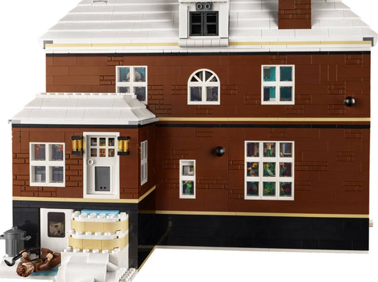 LEGO set 21330 – Home alone uit de Lego Ideas collectie, te huur in West- en Oost-Vlaanderen bij Brickset for You