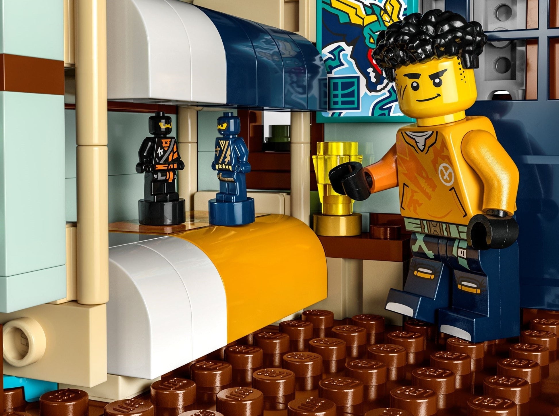 LEGO set 71799 – Ninjago stadsmarkten uit de Lego Ninjago collectie, te huur in West- en Oost-Vlaanderen bij Brickset for You