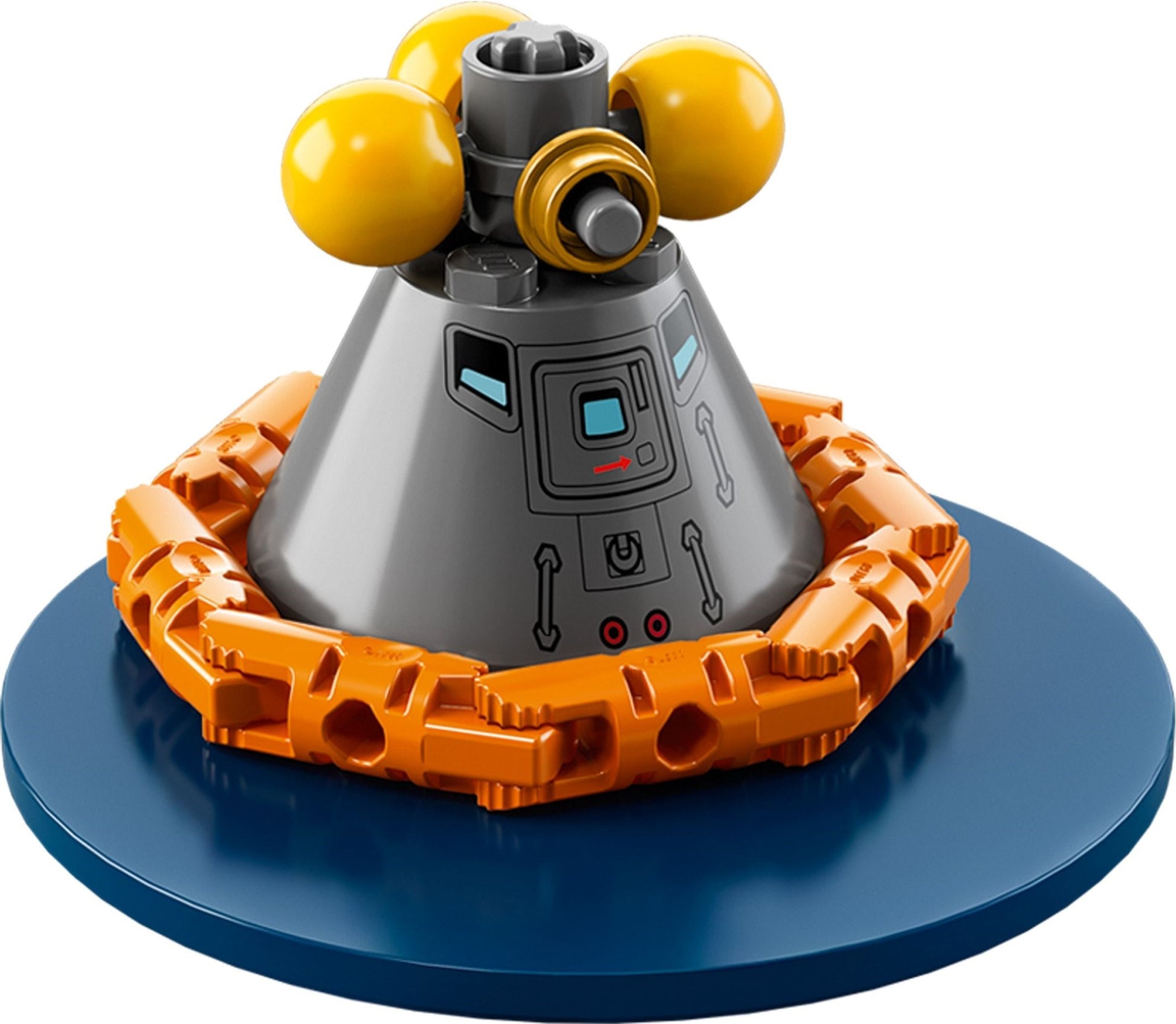 LEGO set 92176 – NASA Apollo Saturn V uit de Lego Ideas collectie, te huur in West- en Oost-Vlaanderen bij Brickset for You