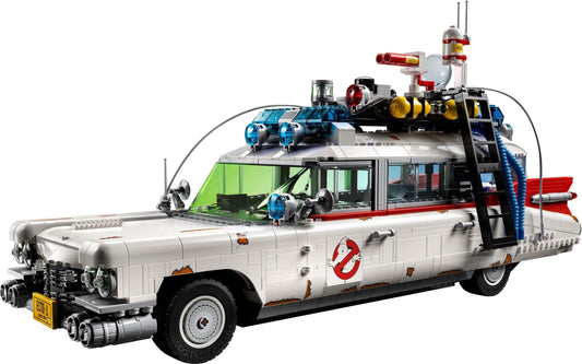 LEGO set 10274 – Ghostbusters™ ECTO-1 uit de Lego Creator Expert collectie, te huur in West- en Oost-Vlaanderen bij Brickset for You