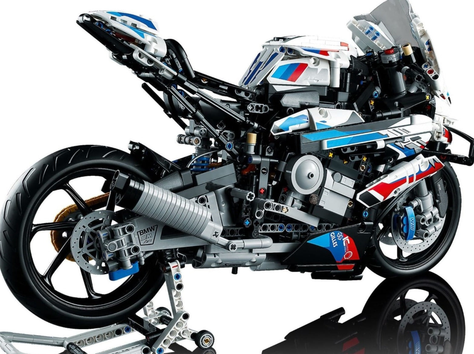 LEGO set 42130 – Bmw M 1000 RR uit de Lego Technic collectie, te huur in West- en Oost-Vlaanderen bij Brickset for You