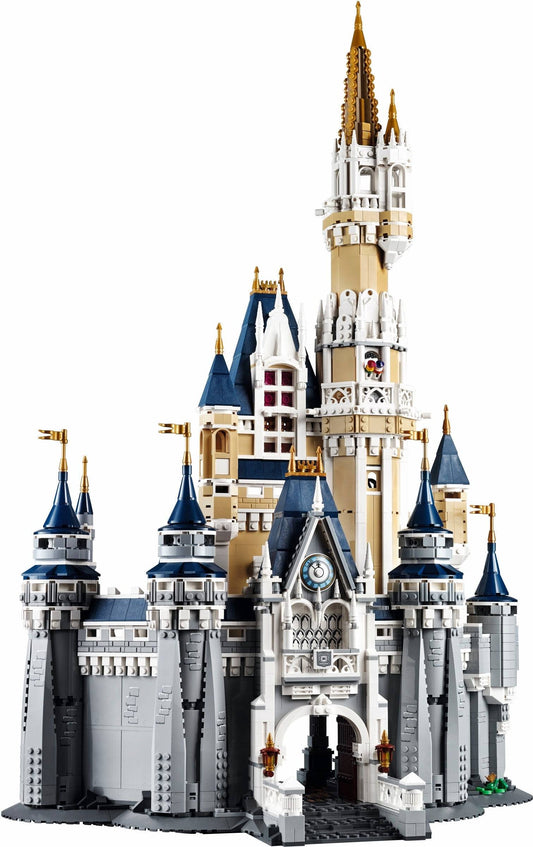 LEGO set 71040 – Het Disney kasteel uit de Lego Disney collectie, te huur in West- en Oost-Vlaanderen bij Brickset for You