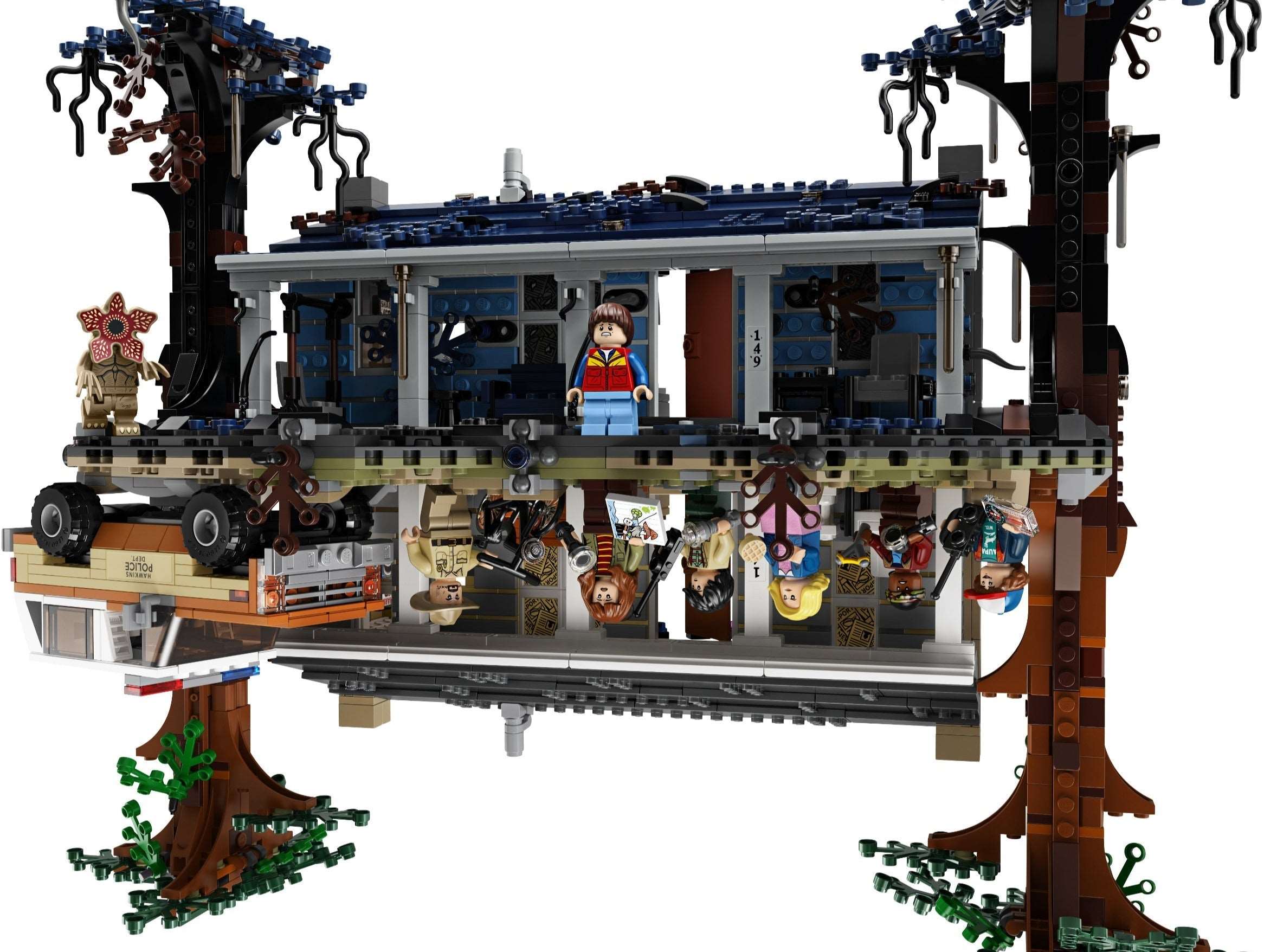 LEGO set 75810 – The Upside Down uit de Lego Stranger Things collectie, te huur in West- en Oost-Vlaanderen bij Brickset for You
