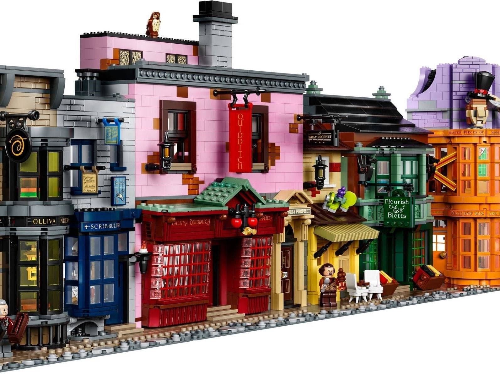 LEGO set 75978 – De Wegisweg™ uit de Lego Harry Potter collectie, te huur in West- en Oost-Vlaanderen bij Brickset for You
